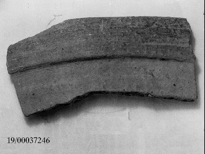 bacile/ bordo - produzione indigena/ tipo Sant'Angelo Muxaro (seconda metà SECOLI/ VII a.C)