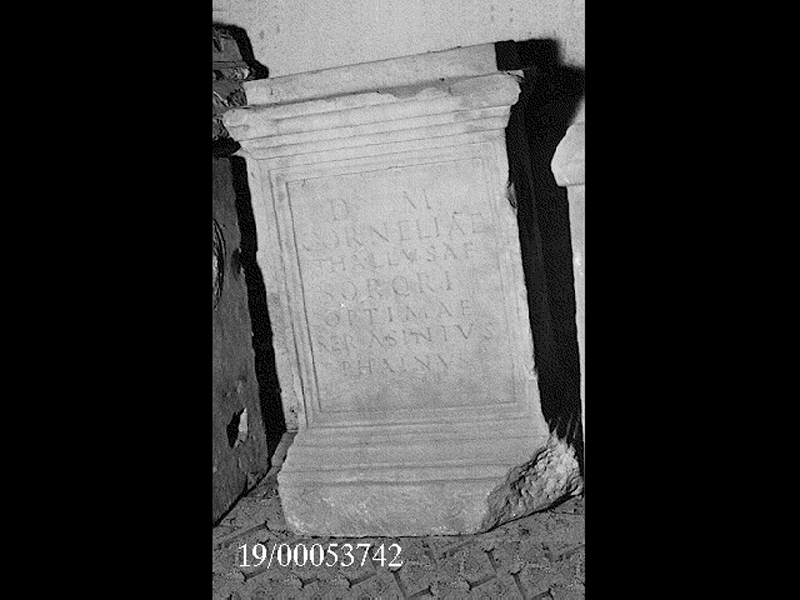 cippo funerario (SECOLI/ II)