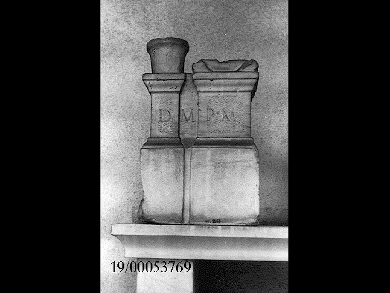 cippo funerario (SECOLI/ II)