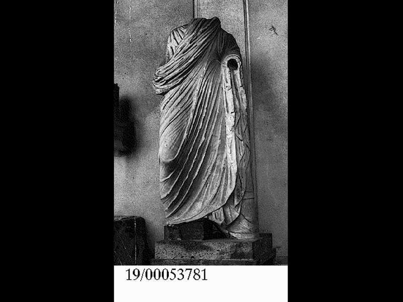 Storia/ personaggio maschile (statua) (fine SECOLI/ I)