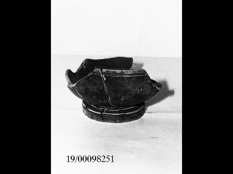 coppa - officina locale (fine SECOLI/ IV a.C)