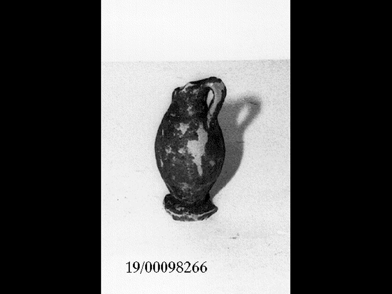 lekythos miniaturistica - officina locale (fine SECOLI/ IV a.C)