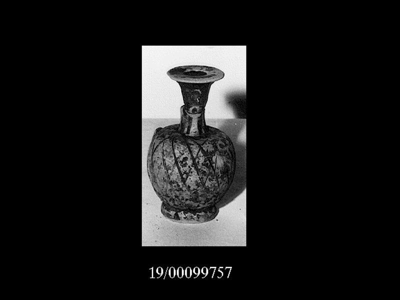 lekythos miniaturistica - officina locale (SECOLI/ IV a.C)