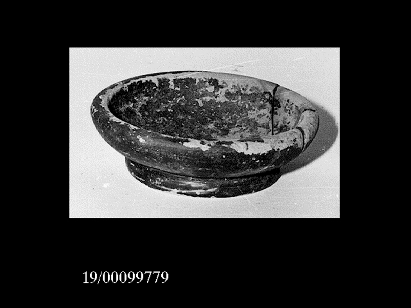 coppetta - officina locale (SECOLI/ IV a.C)