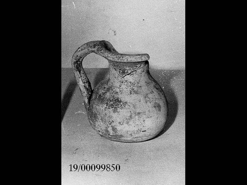 brocchetta miniaturistica - officina locale (SECOLI/ IV a.C)