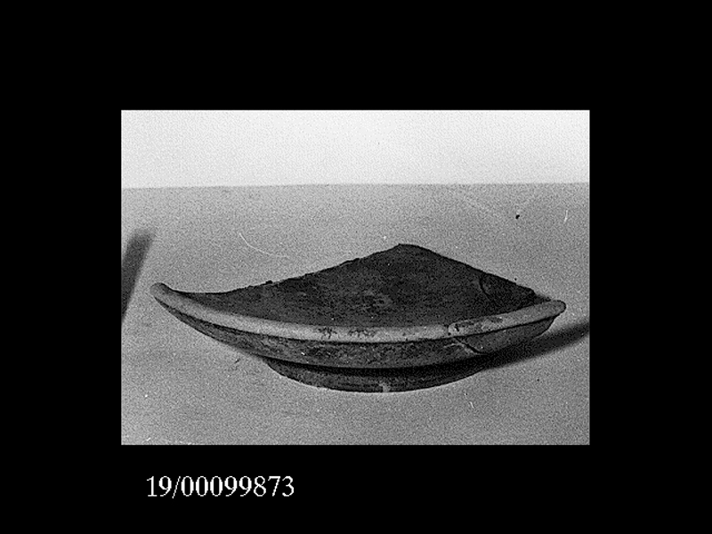 piatto - officina locale (SECOLI/ IV a.C)