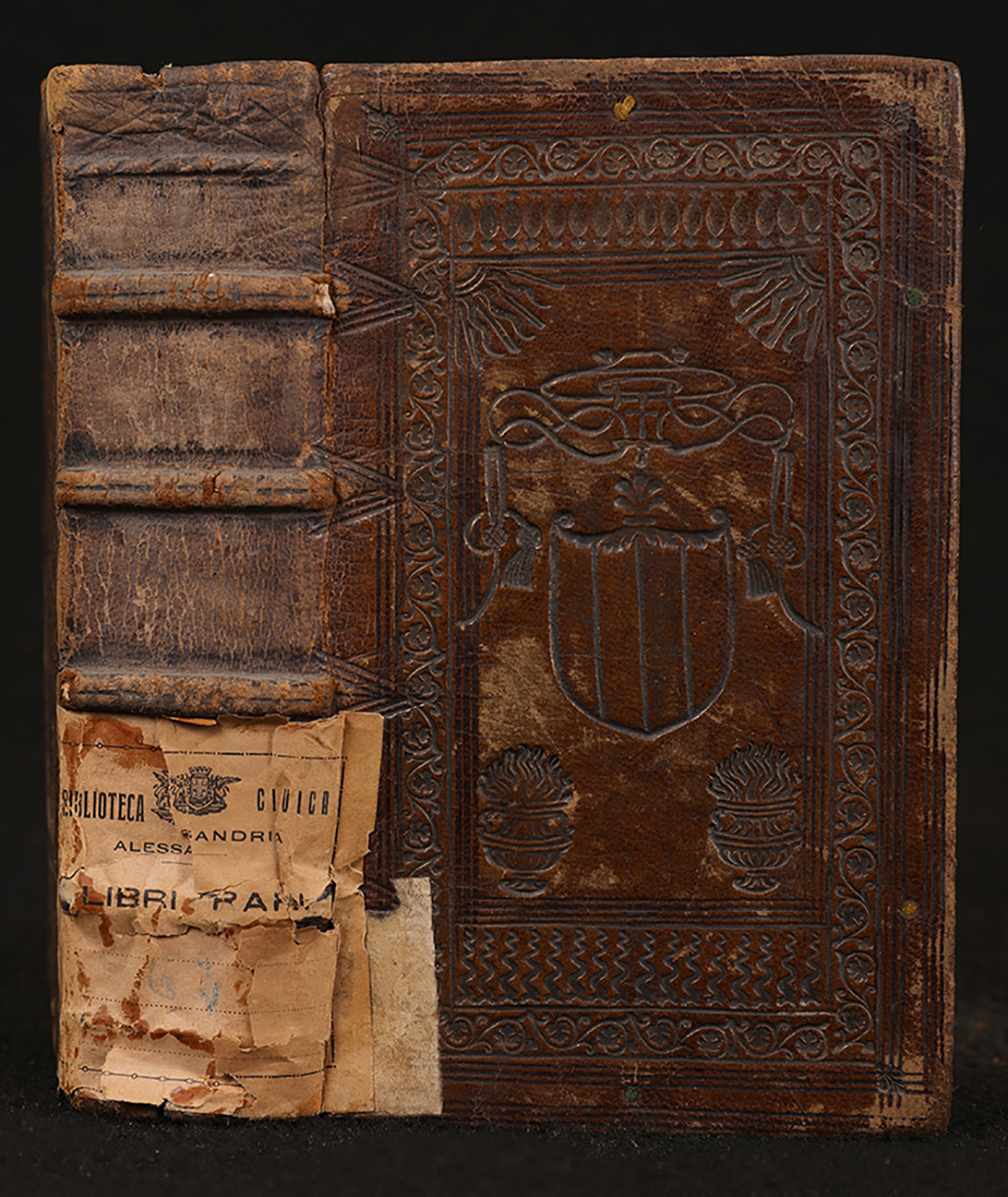 legatura piena - alle armi, opera isolata - ambito francese (primo quarto XVI)