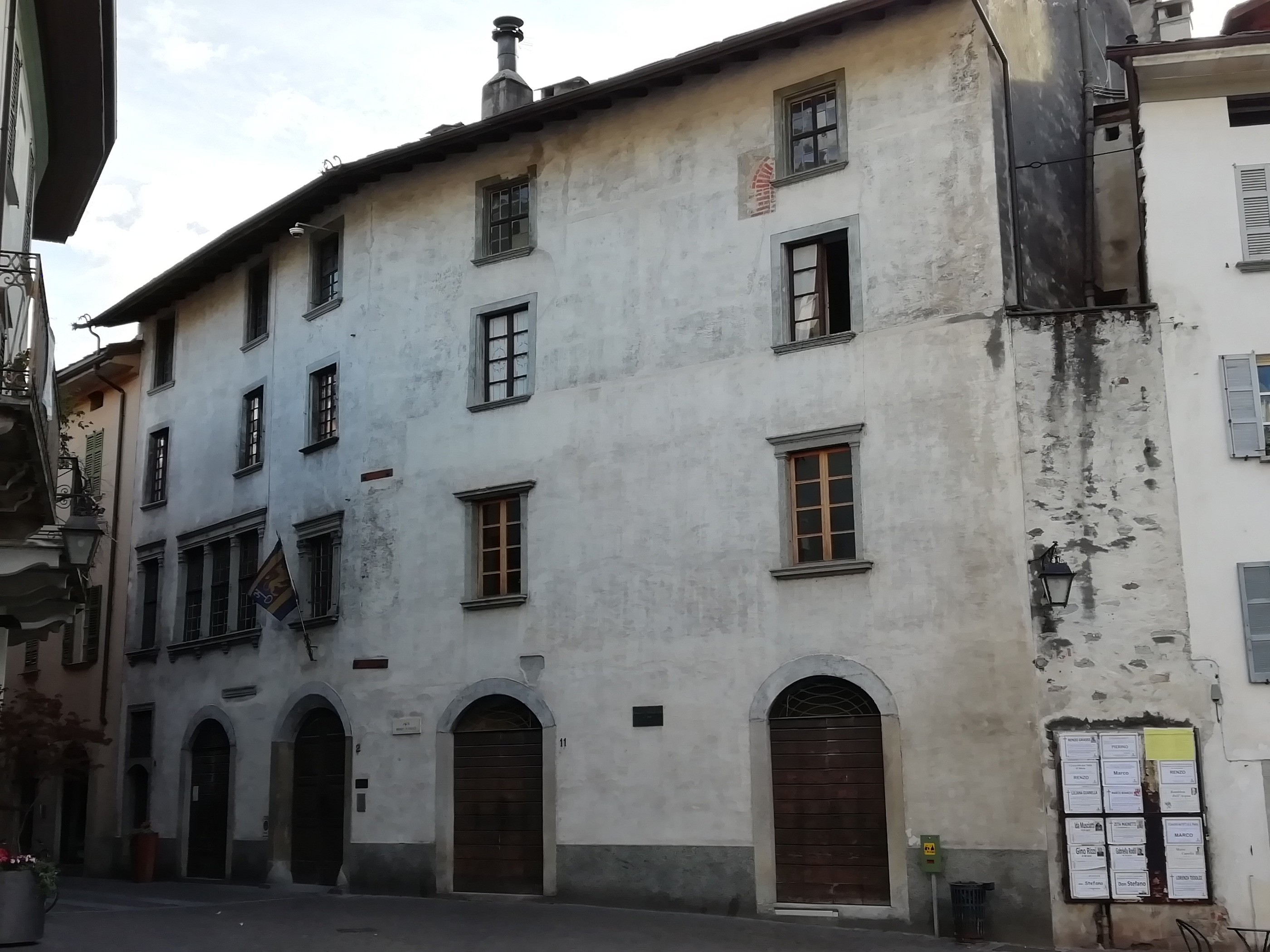 Casa in via Pedretti 2-4-6 (palazzo) - Chiavenna (SO) 
