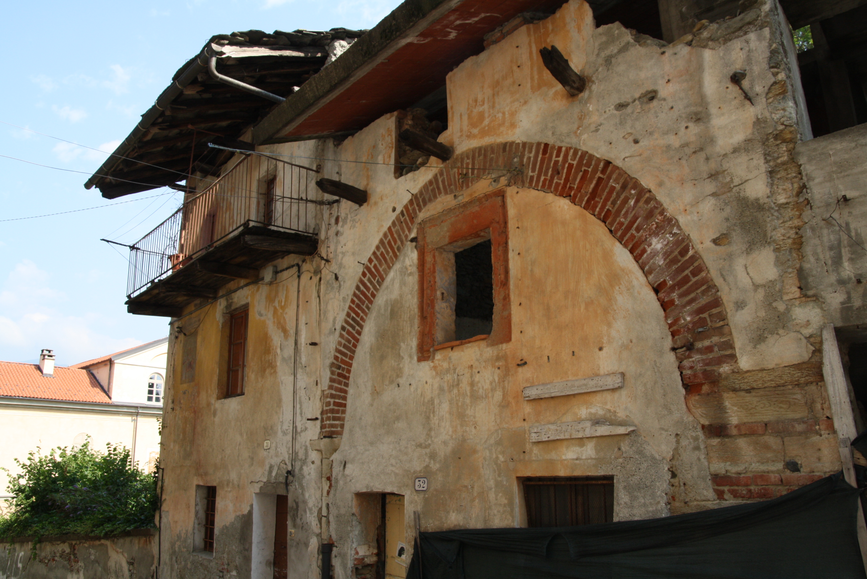 casa, privata - Lanzo Torinese (TO)  (XIII; XVII)