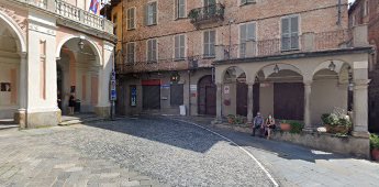 palazzo - Moncalieri (TO)  (XVIII)