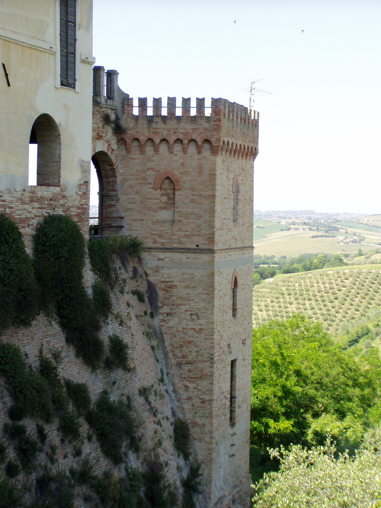 Torre castellana (torre, delle mura castellane) - Cartoceto (PU) 