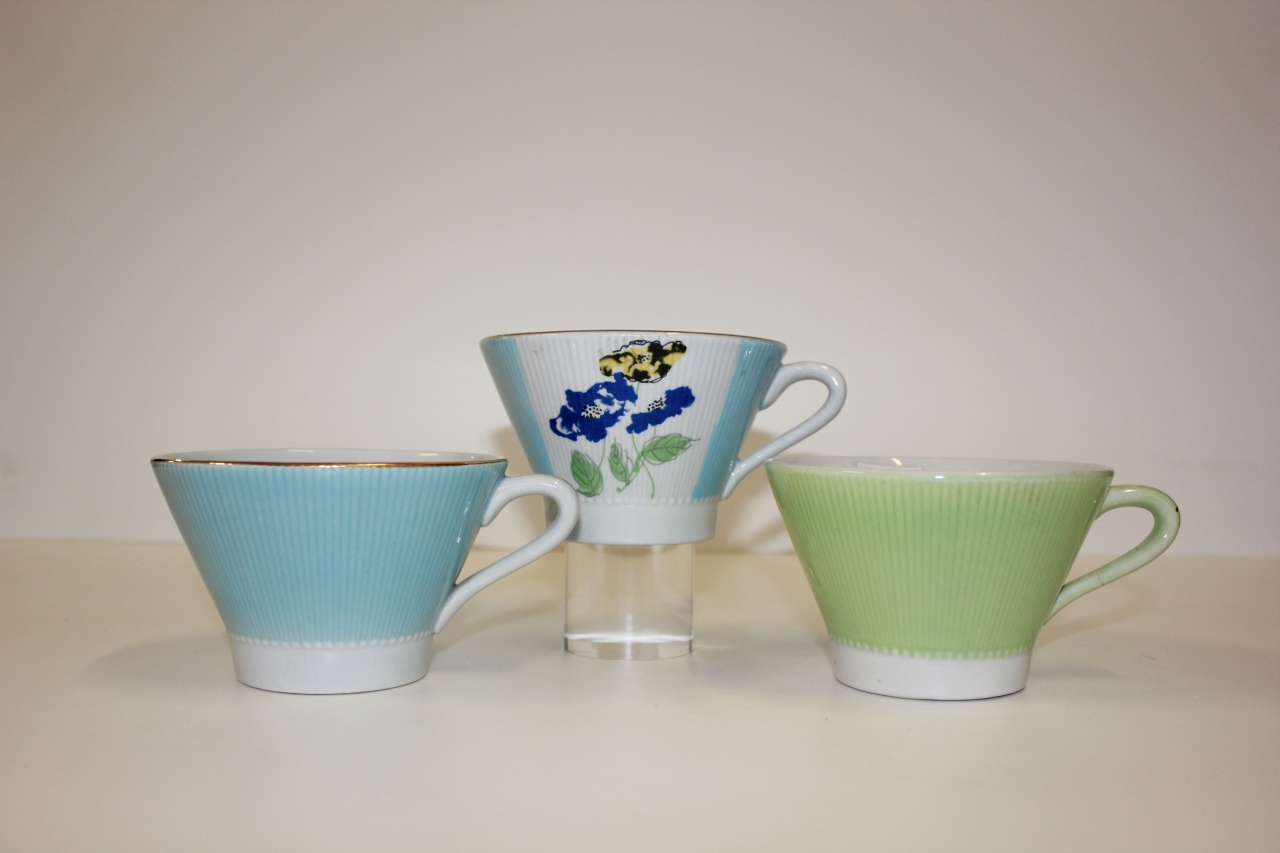 tazza, serie - ambito friulano (terzo quarto sec. XX)