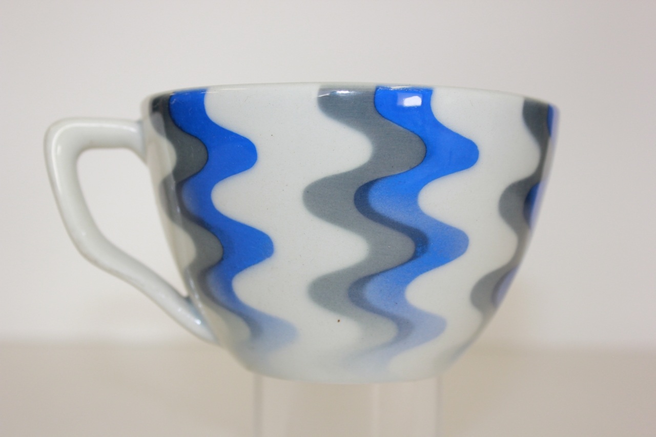 tazza, opera isolata - ambito friulano (secondo quarto sec. XX)