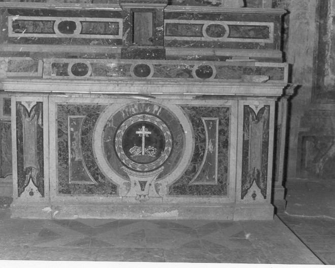 motivi decorativi geometrici, croce (altare, opera isolata) - bottega siciliana (prima metà XVIII)