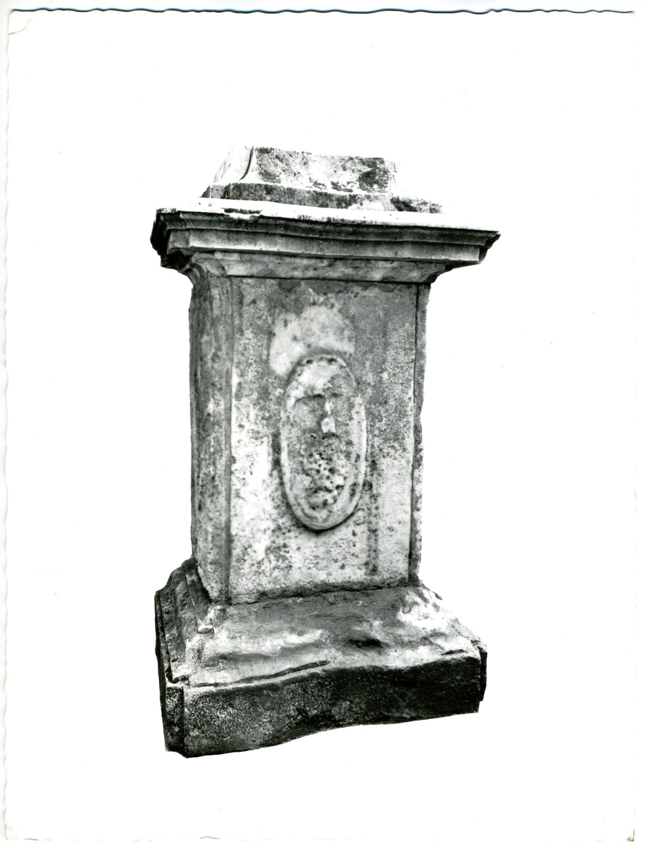 piedistallo (positivo) di anonimo (metà XX)