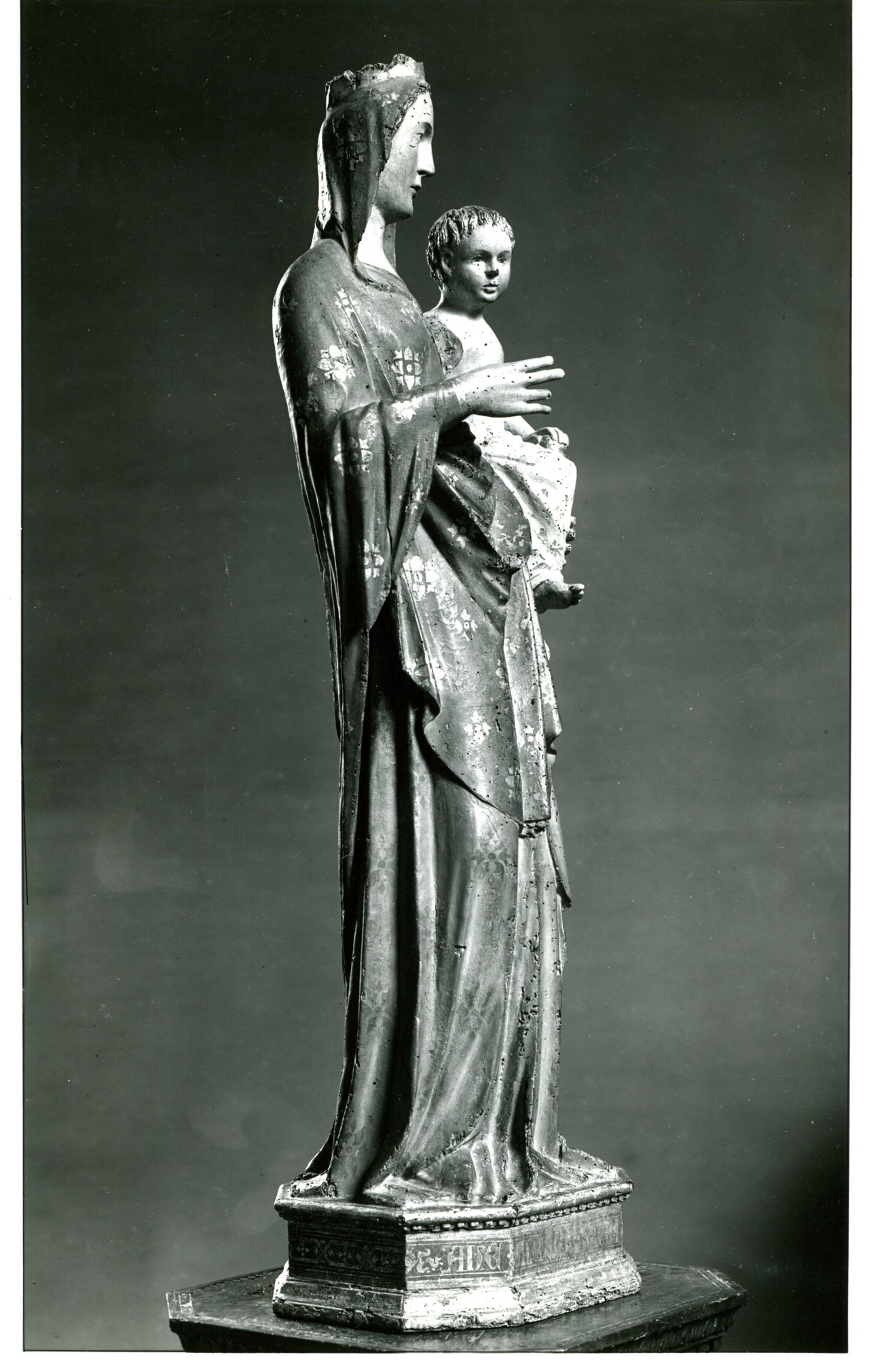 Madonna col Bambino - scultura (positivo) di anonimo (prima metà XX)