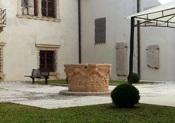 Puteale, vera da pozzo (pozzo) - ambito veronese (XVI)