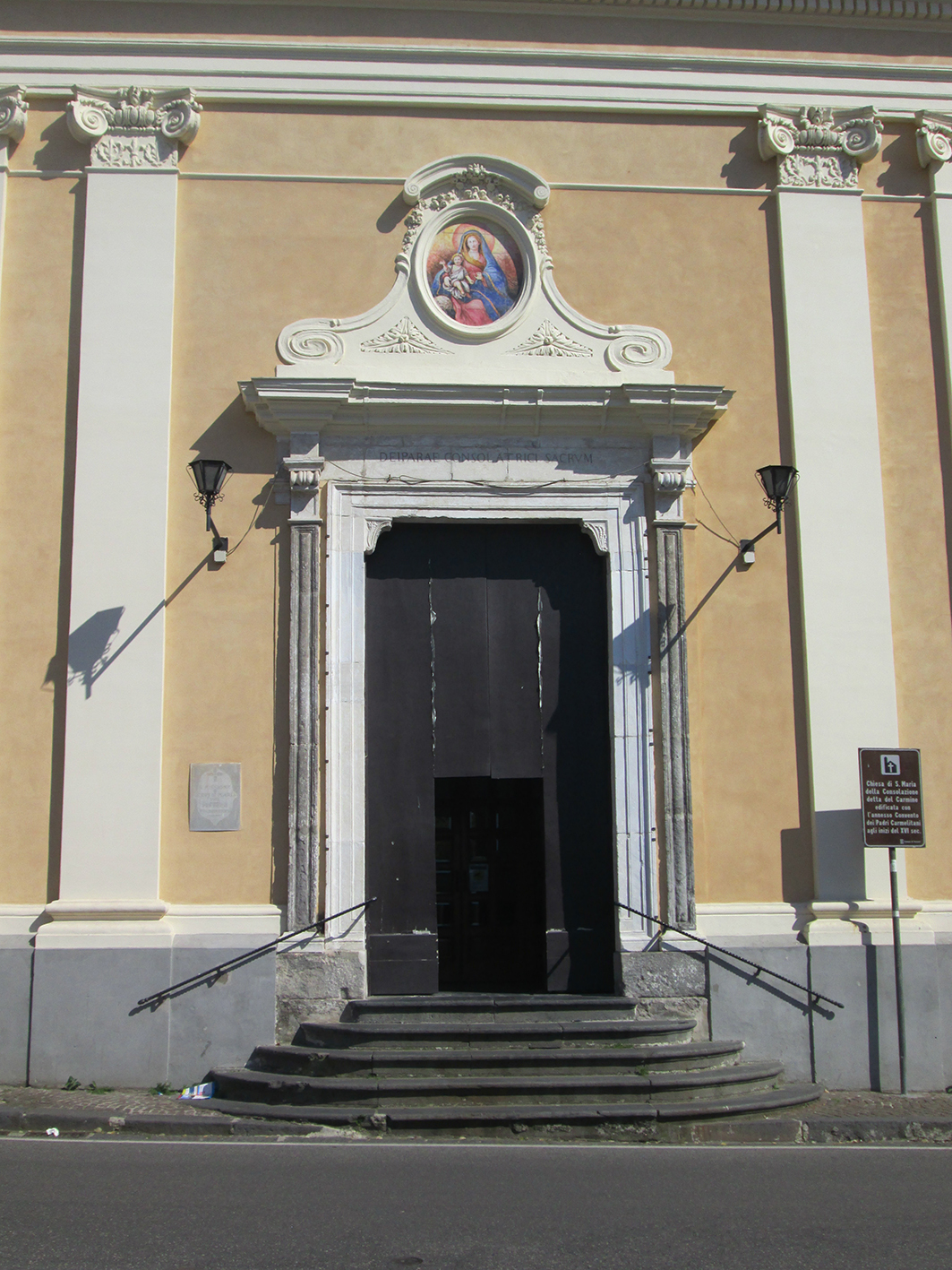Chiesa S. Maria della Consolazione (chiesa, parrocchiale) - Pozzuoli (NA) 