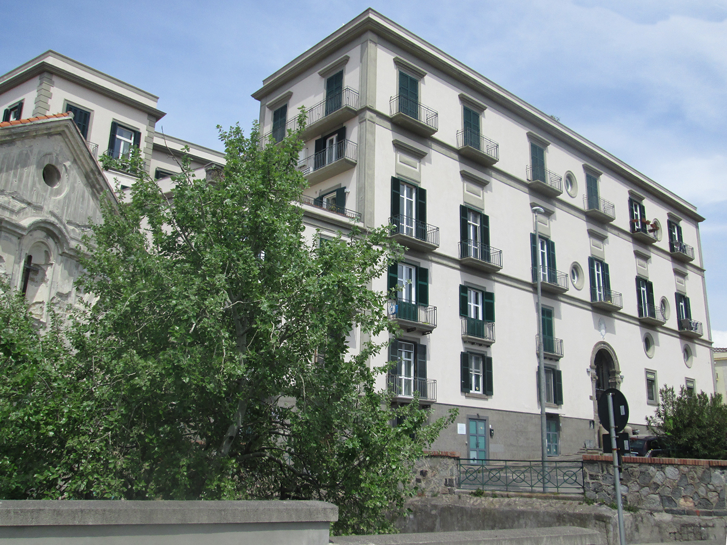 Palazzo Maglione (palazzo, civico) - Pozzuoli (NA) 