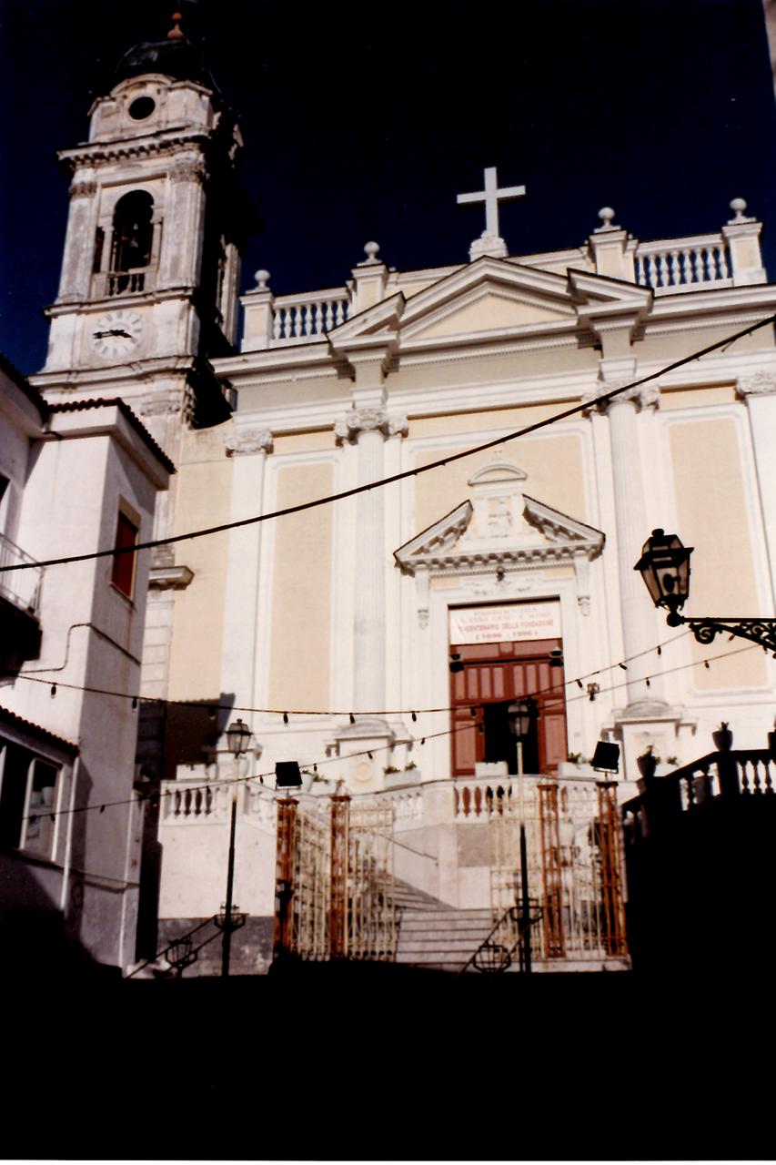 Chiesa di S. Anna, Gesù e Maria (chiesa, parrocchiale) - Bacoli (NA) 