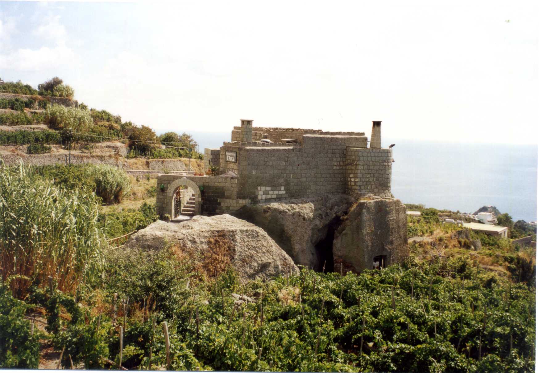 Piscina Leggia (casale) - Serrara Fontana (NA) 