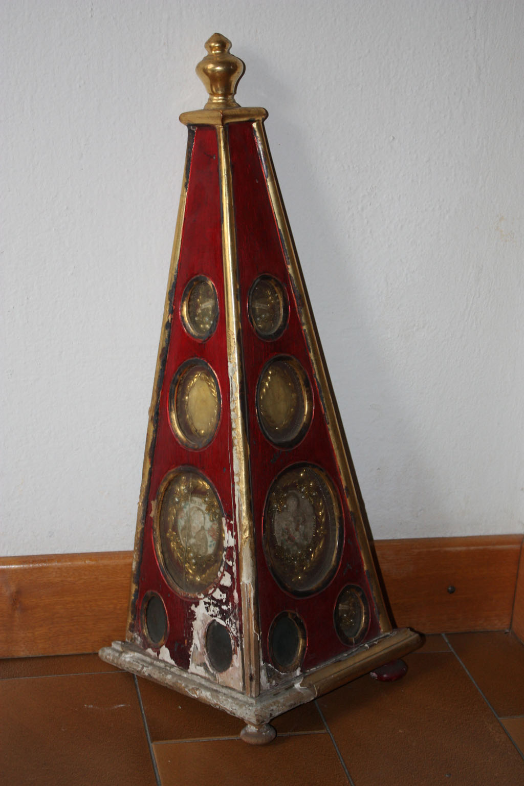 reliquiario architettonico - a obelisco, opera isolata - bottega goriziana (prima metà XIX)