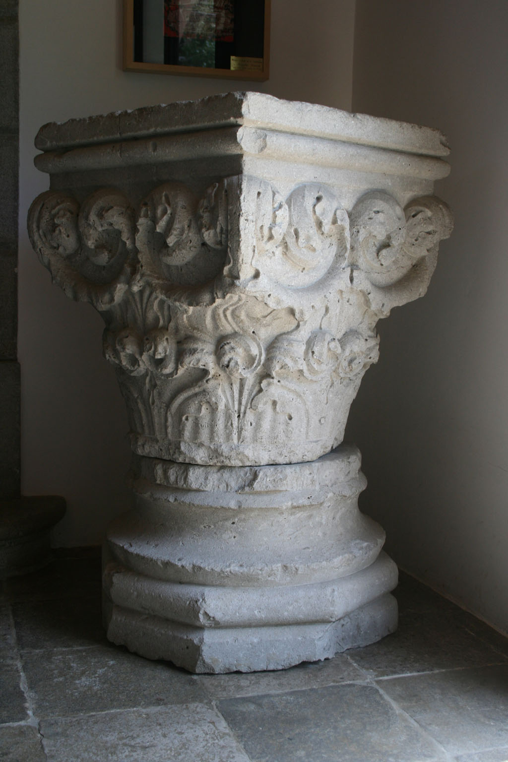 Capitello (capitello - corinzio, opera isolata) - ambito veneto-friulano (metà XV)