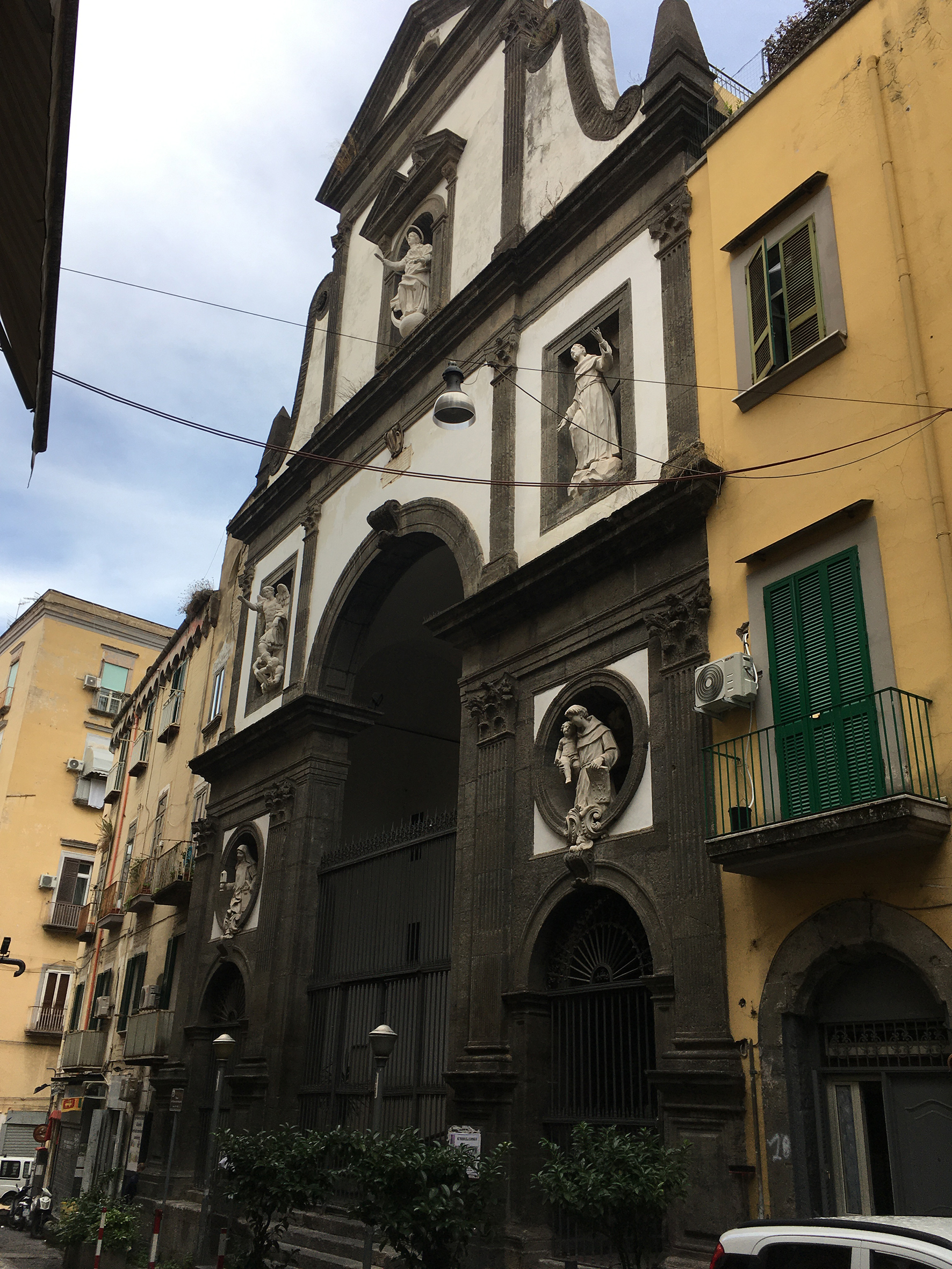 Chiesa del Gesù delle Monache (chiesa, conventuale) - Napoli (NA) 