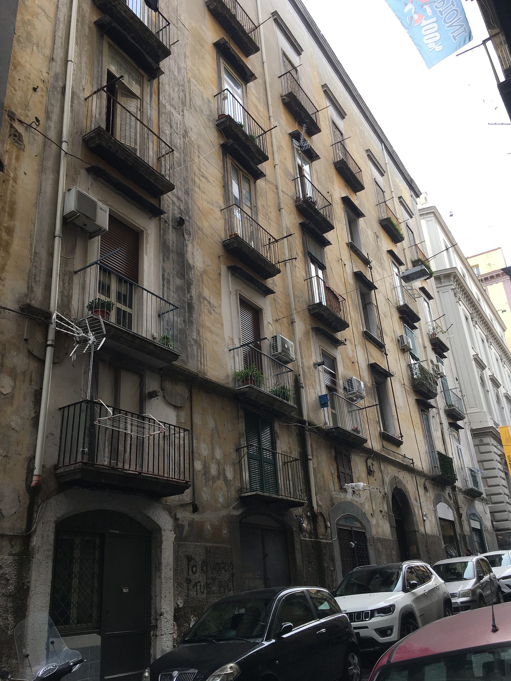 [Palazzo in Via L. Settembrini, 78] (palazzo) - Napoli (NA) 