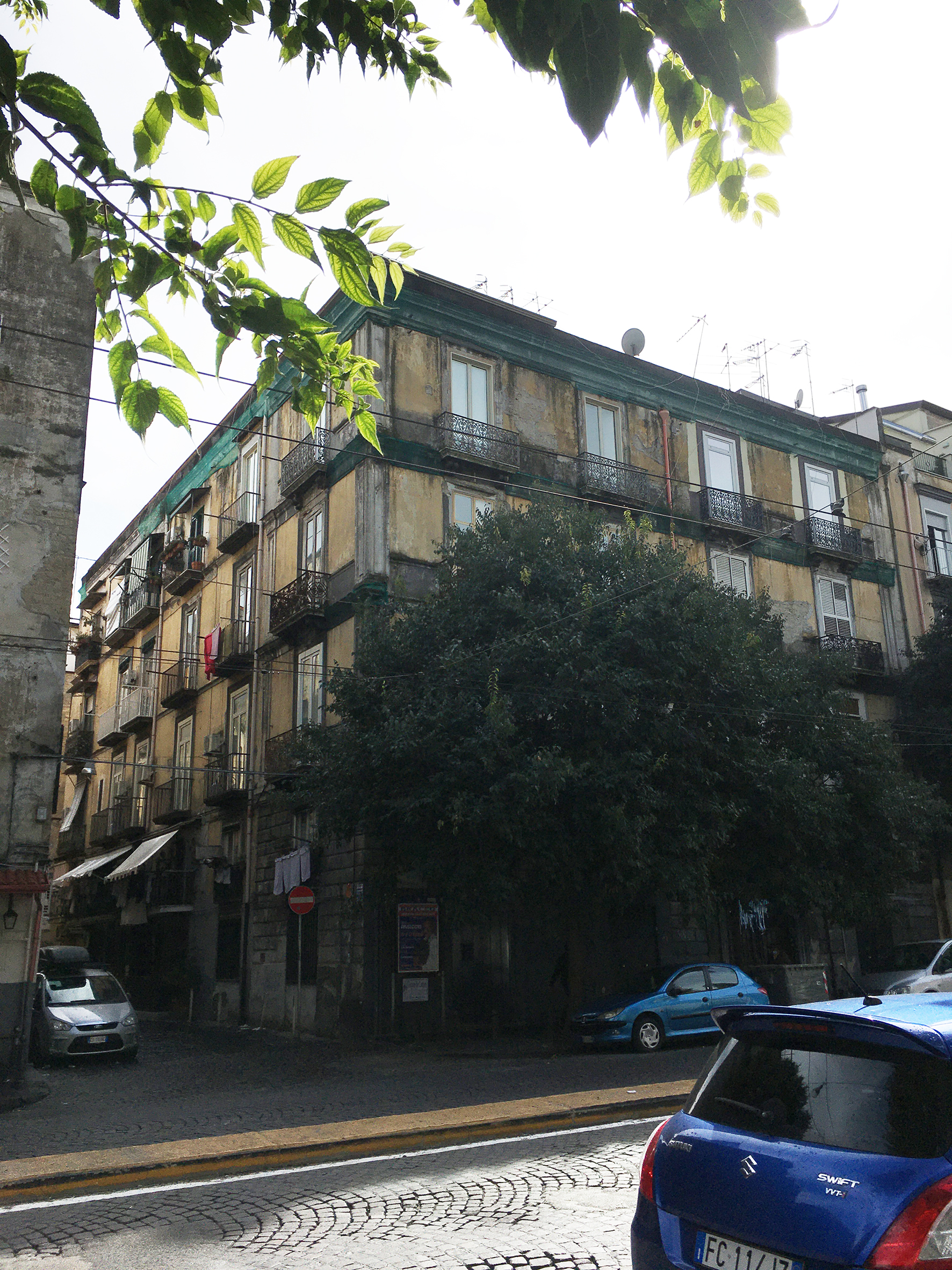 [Palazzo in Via Foria, 266] (palazzo) - Napoli (NA) 