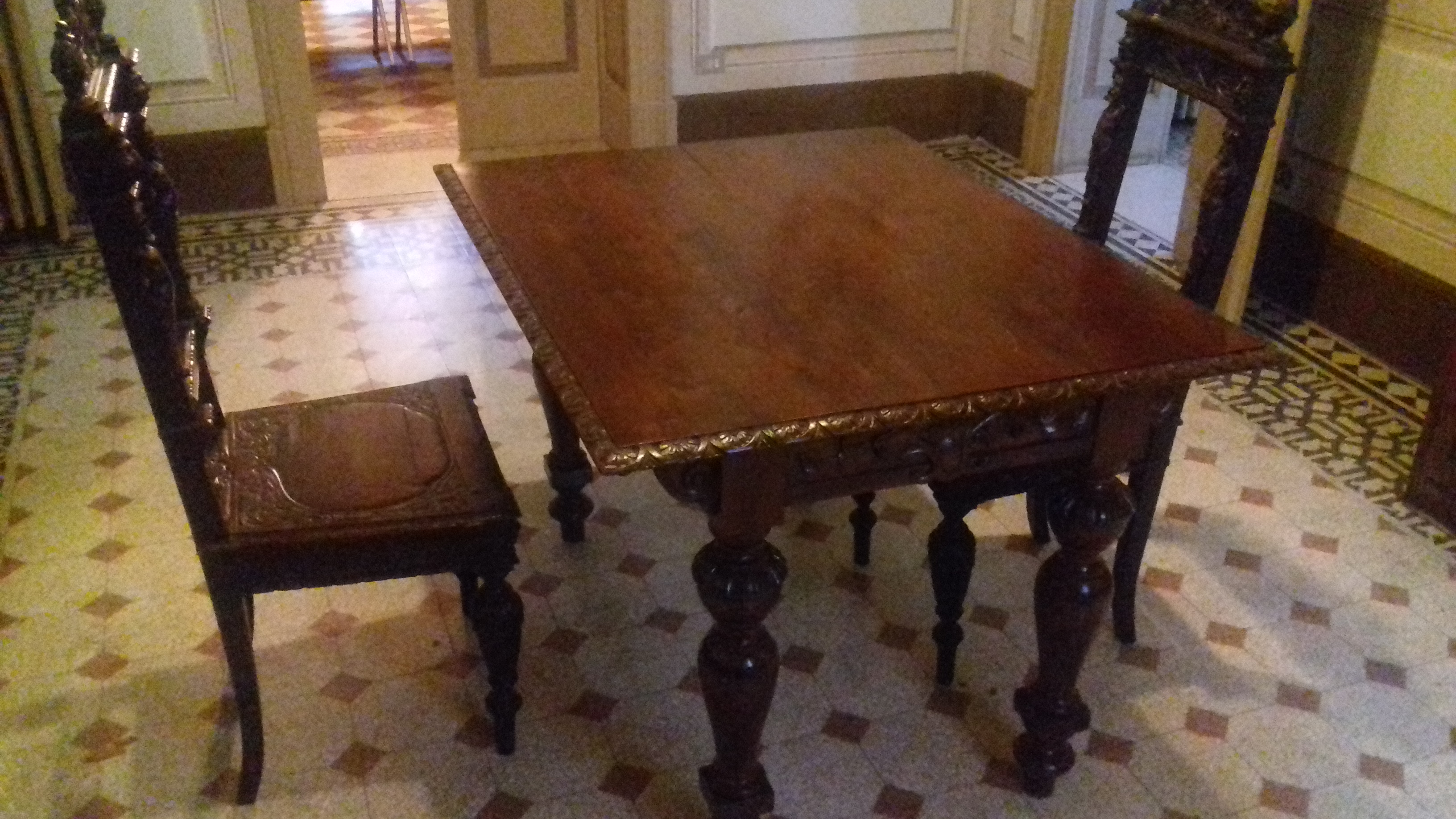 tavolo con sedie - ambito mantovano (XX)