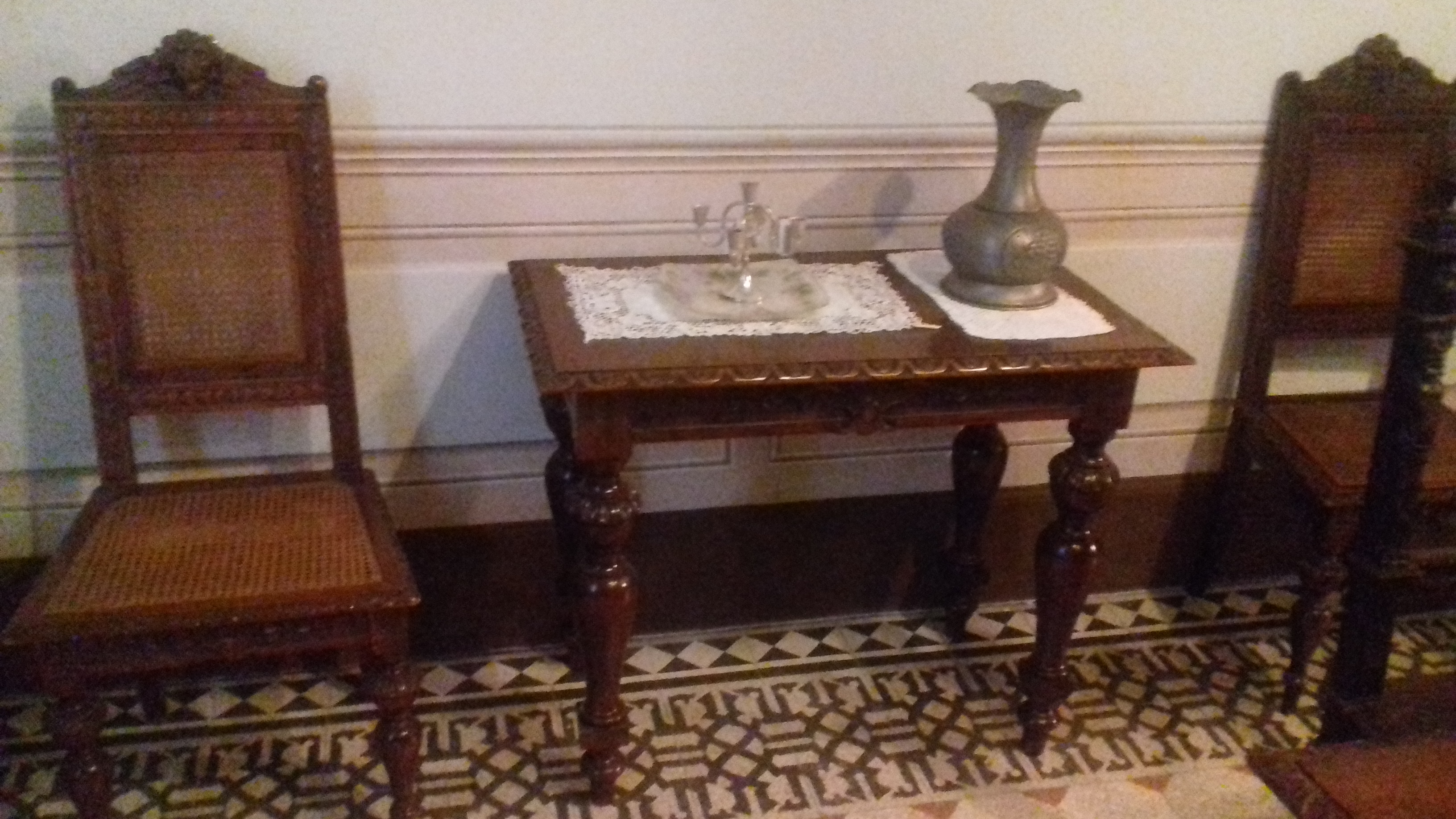 tavolino - ambito mantovano (XX)