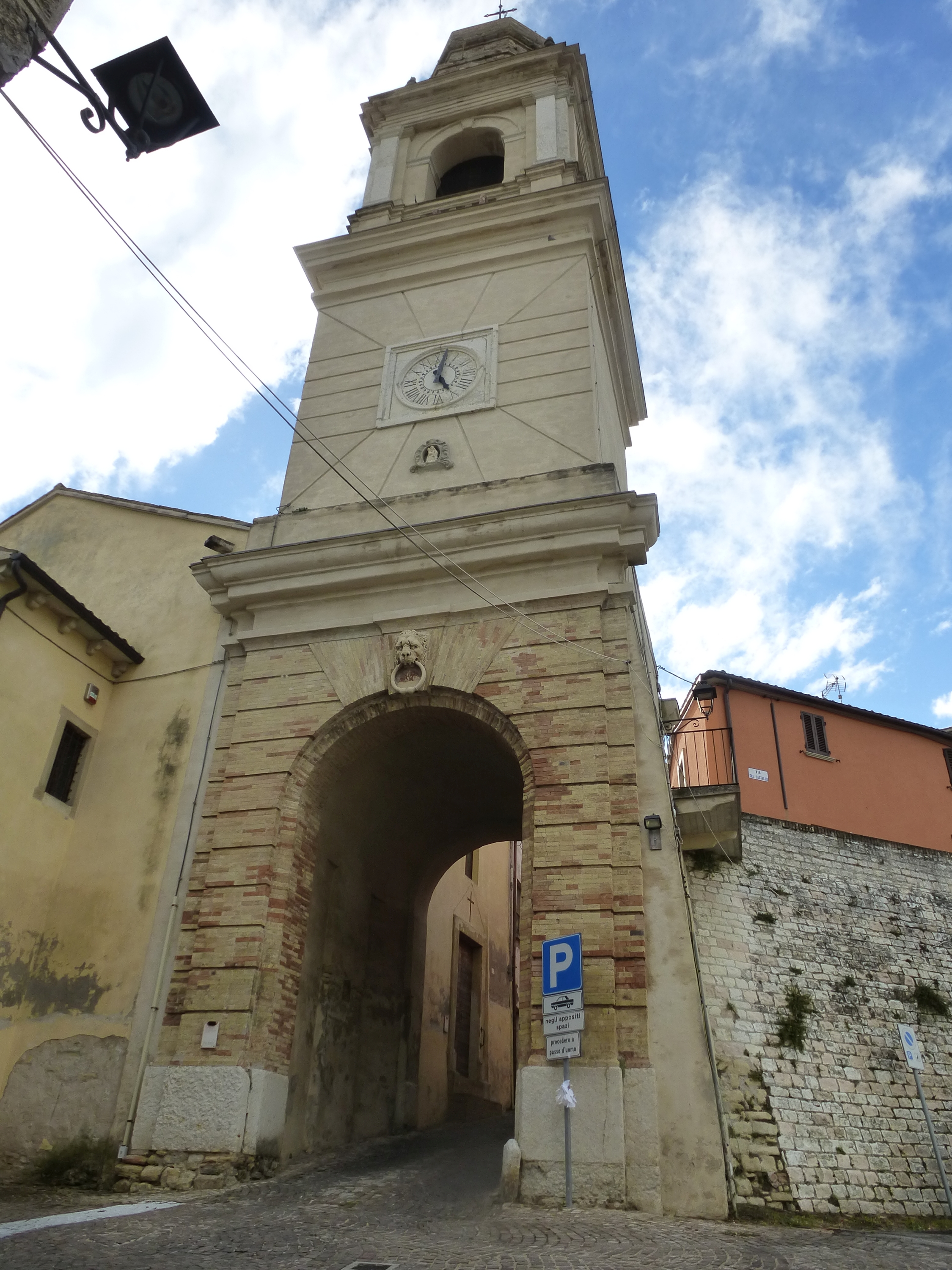 Porta del Castello (porta, urbica) - Sant'Ippolito (PU) 