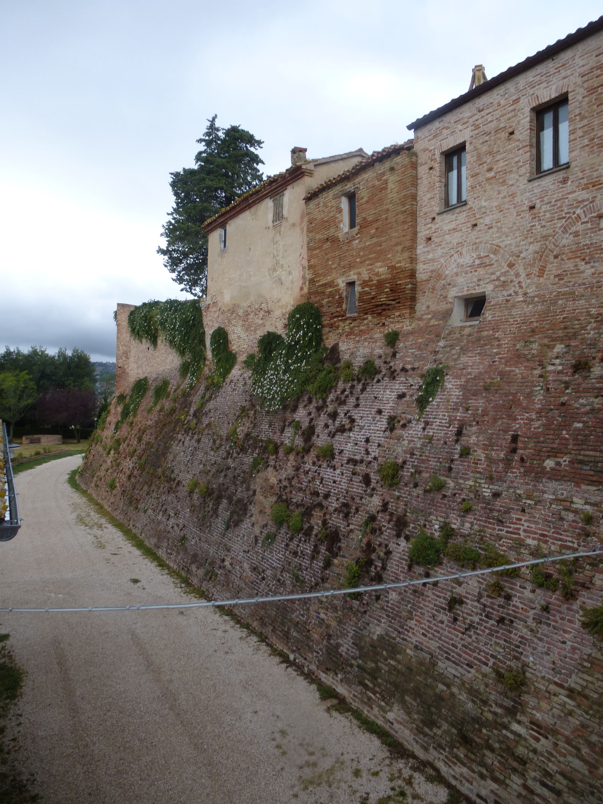Mura urbane di S. Andrea di Suasa (mura, urbiche) - Mondavio (PU) 