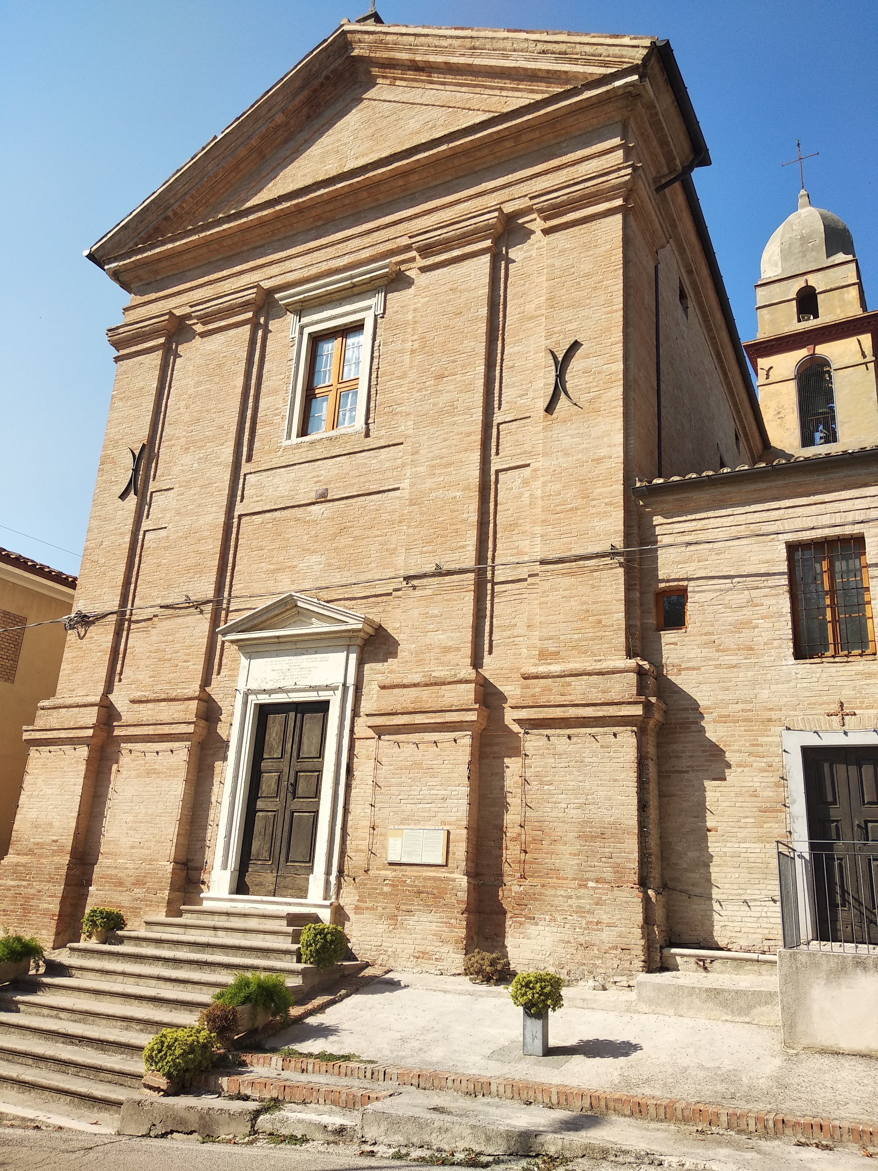 Chiesa di San Michele Arcangelo (chiesa, parrocchiale) - Vallefoglia (PU) 