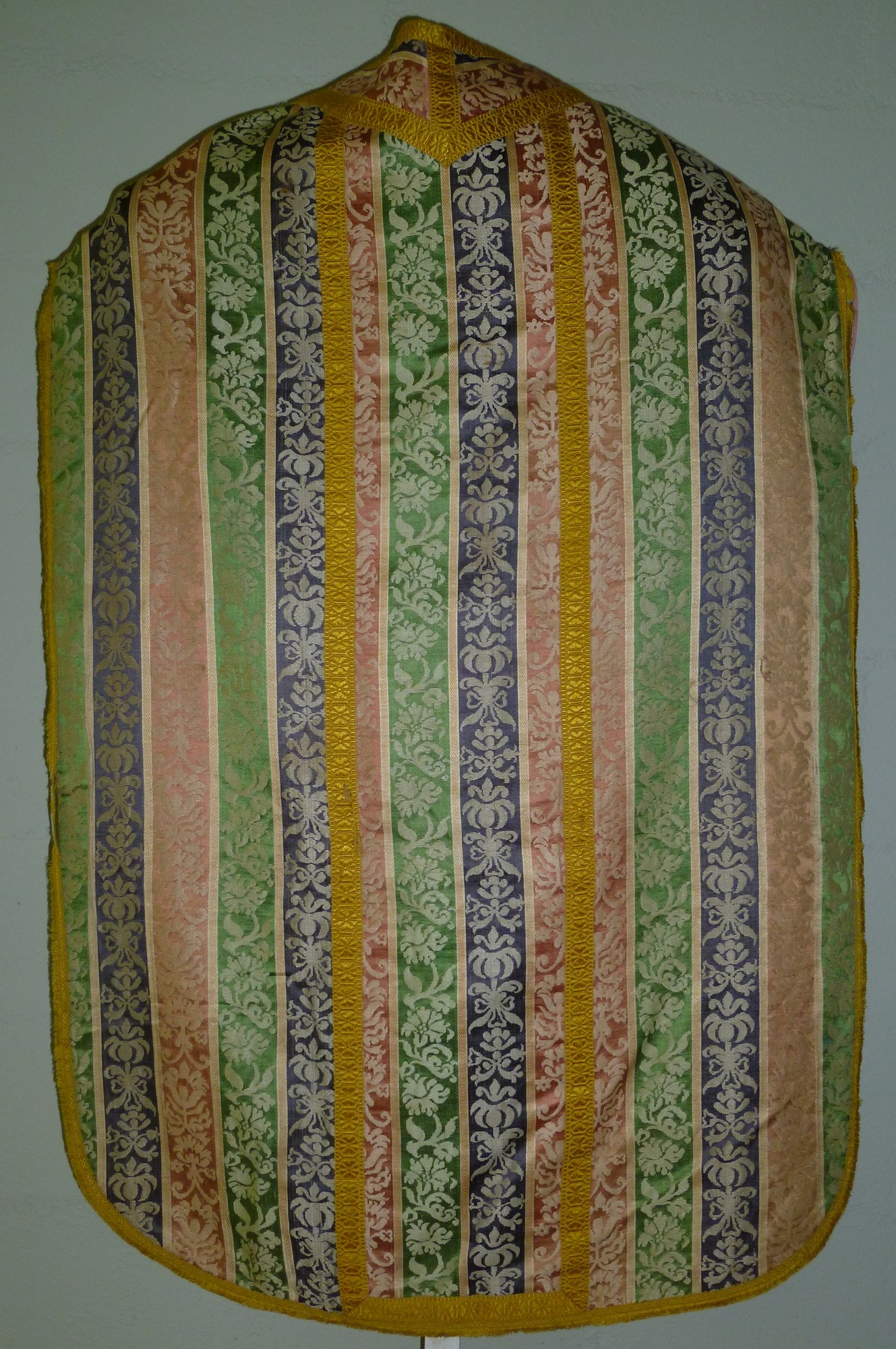 pianeta, elemento d'insieme - manifattura toscana (prima metà XVII)