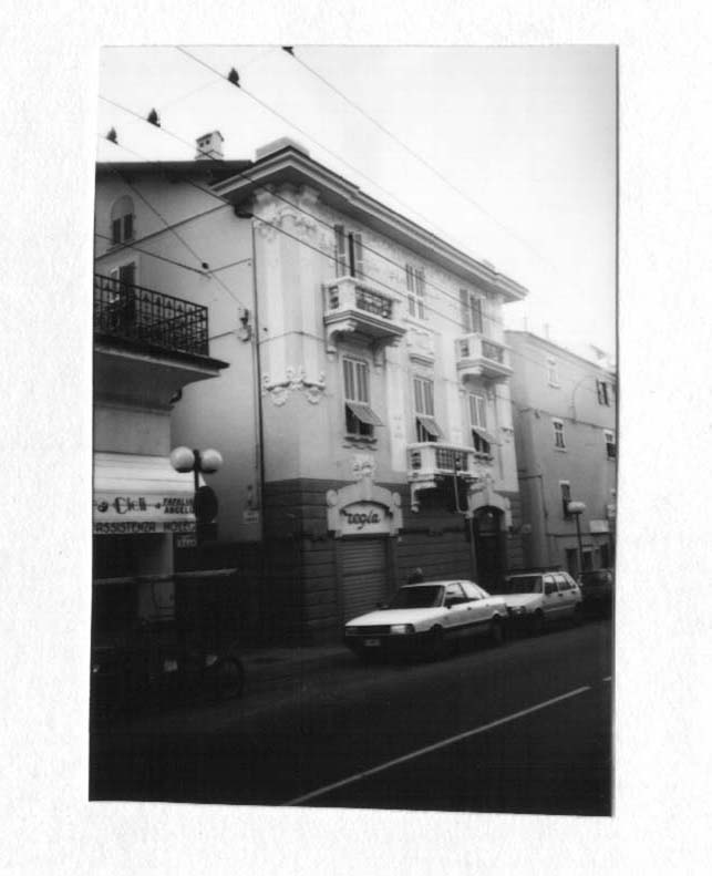 Palazzo liberty (palazzo, residenziale) - Ventimiglia (IM)  (XIX)