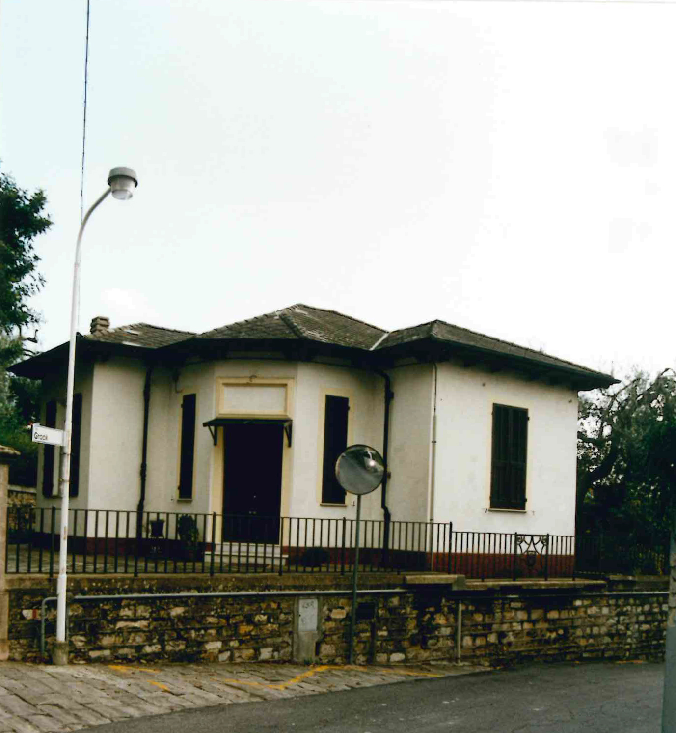 EX CASA DEL CUSTODE DI VILLA GROCK (villa, privata) - Imperia (IM)  (XX)