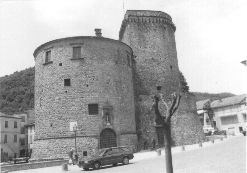 Castello dei Fieschi (castello, difensivo) - Varese Ligure (SP)  (XV)