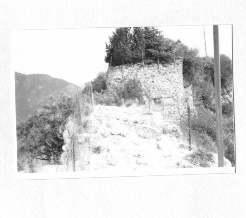 Mura medioevali (castello, fortificato) - Olivetta San Michele (IM)  (XIII)