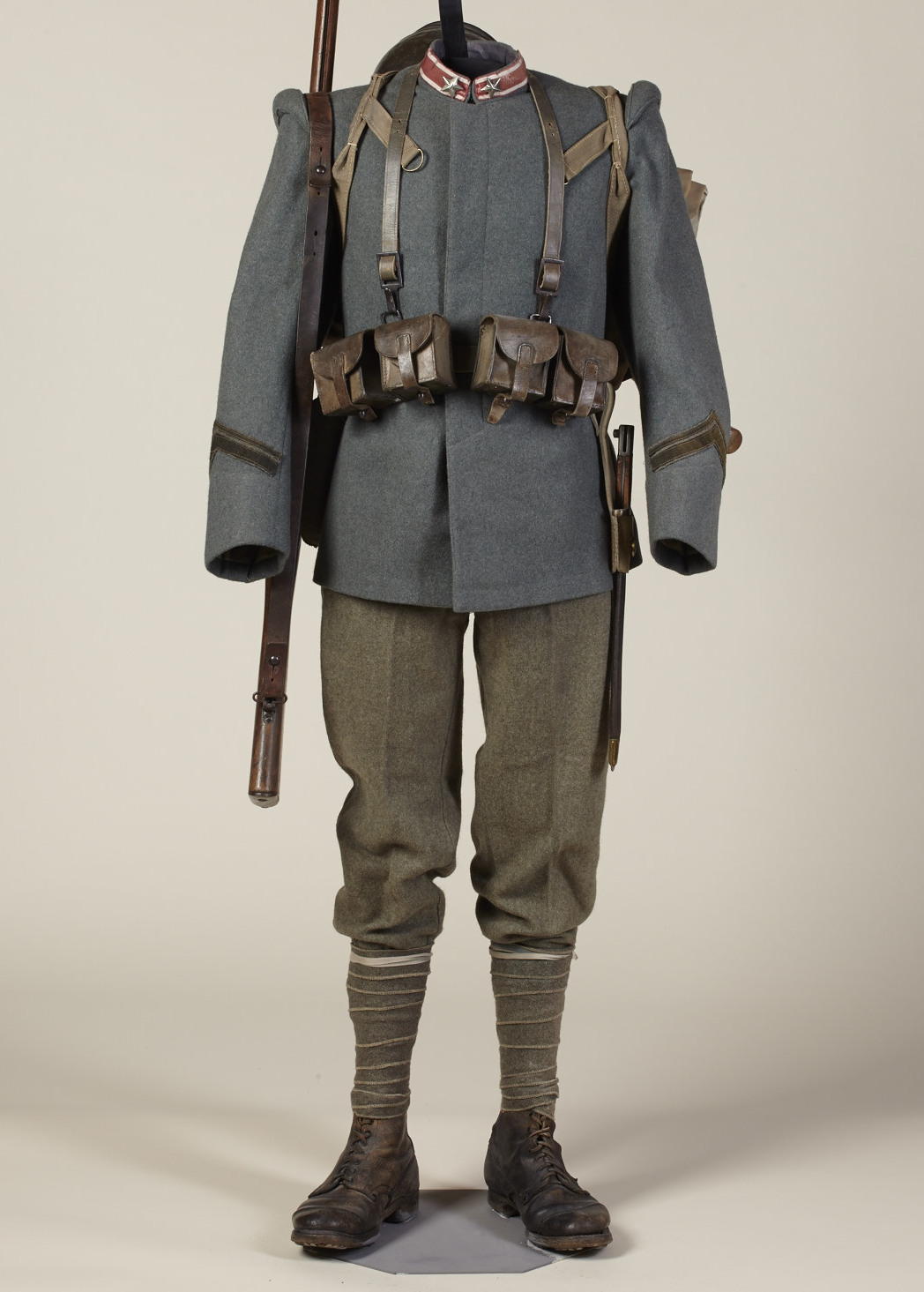 modello 1909 armi a piedi (uniforme, militare, da campo, maschile) (XX secolo)