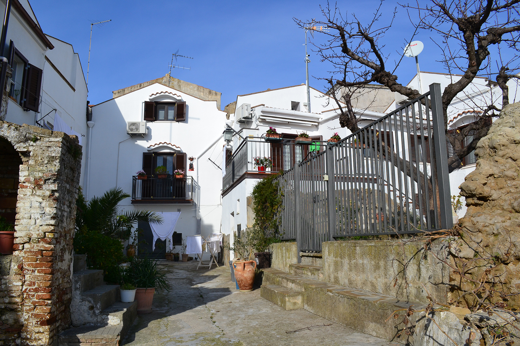 case vicinato di via Genovesi (casa, a schiera) - Pisticci (MT) 