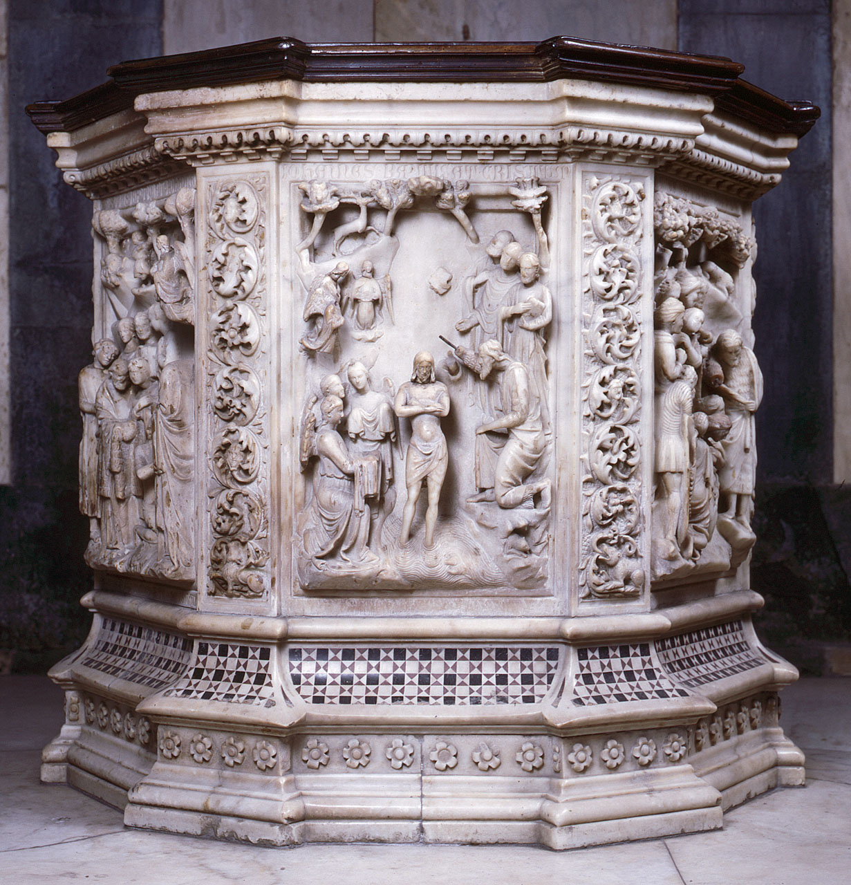 fonte battesimale - a vasca di Andrea Pisano (scuola) - bottega fiorentina (sec. XIV, secc. XIV/ XV)