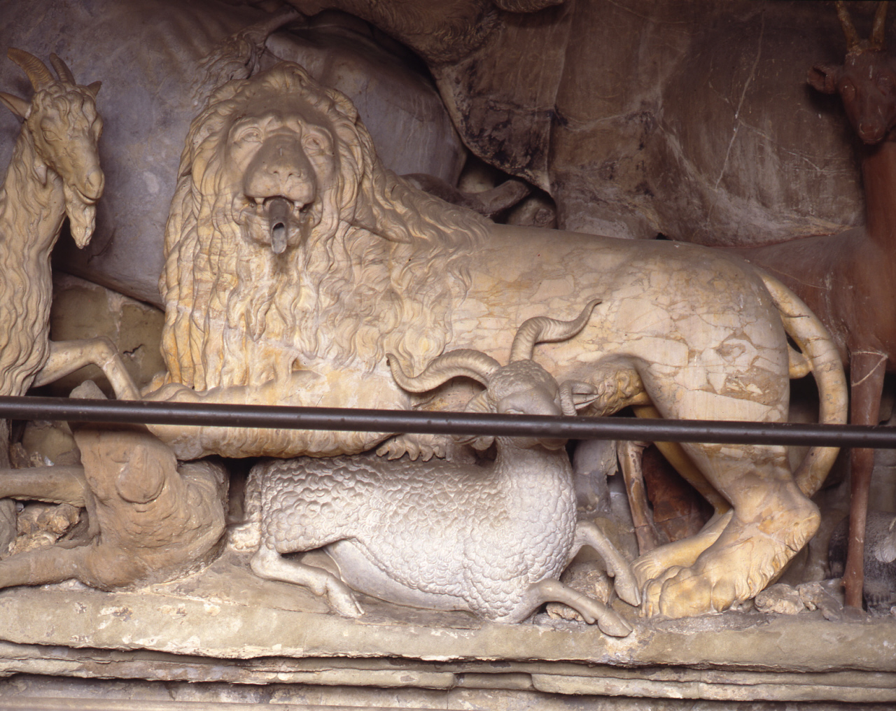 leone (scultura) di Pericoli Niccolò detto Tribolo (cerchia) (sec. XVI)