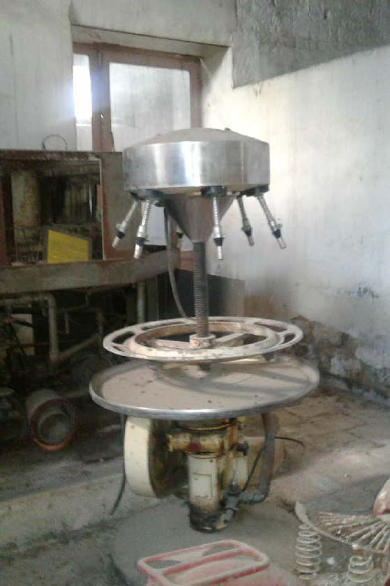 imbottigliatrice - ambito pugliese (prima metà XX sec)
