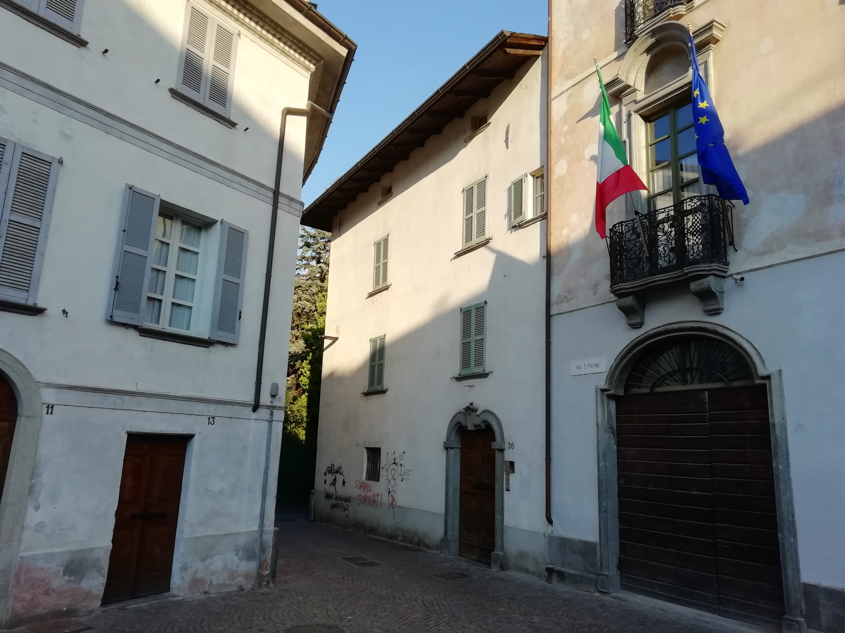 Casa Ronconi (palazzo) - Morbegno (SO)  (XIV; XIX)