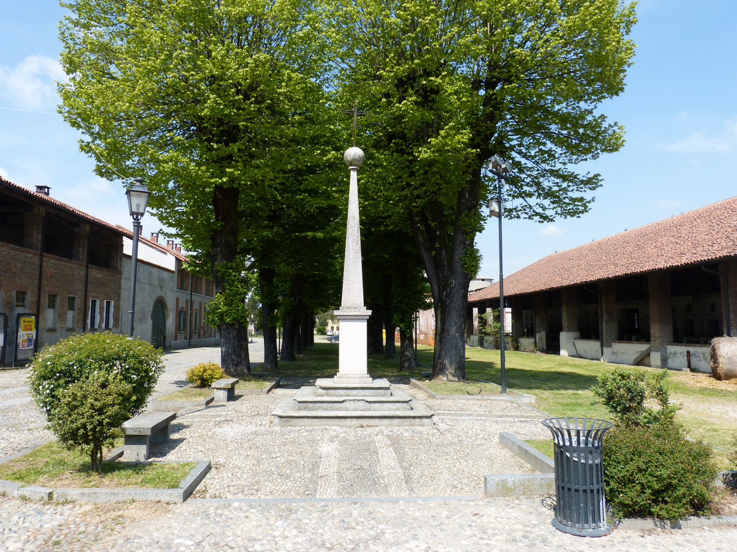 monumento ai caduti - ad obelisco, opera isolata - ambito italiano (secondo quarto sec. XX)