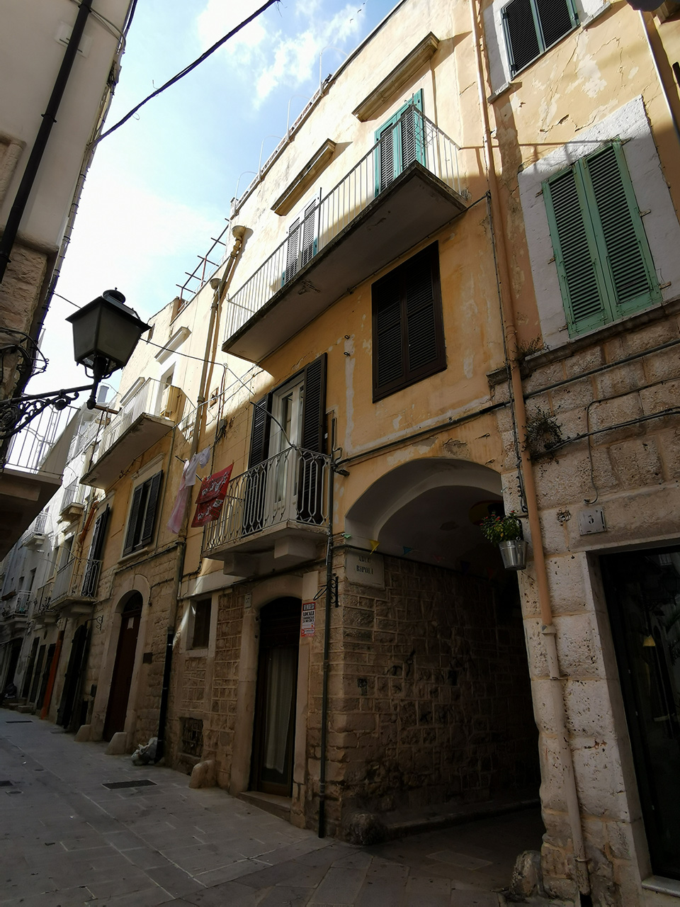 Palazzo Ripoli (palazzo, privato) - Corato (BA) 