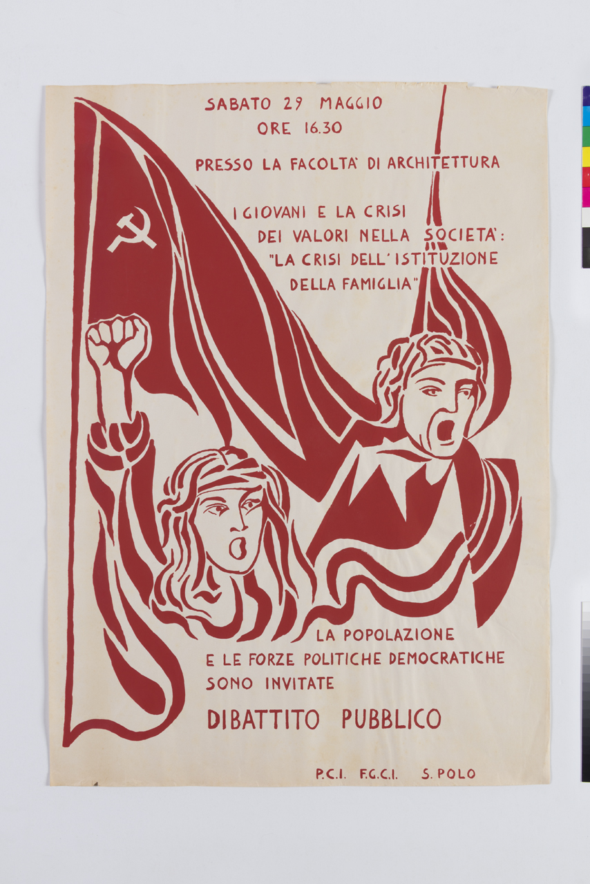 ragazzi protestano sullo sfondo di una bandiera con simbolo del Partito Comunista (manifesto) - ambito veneto (XX)