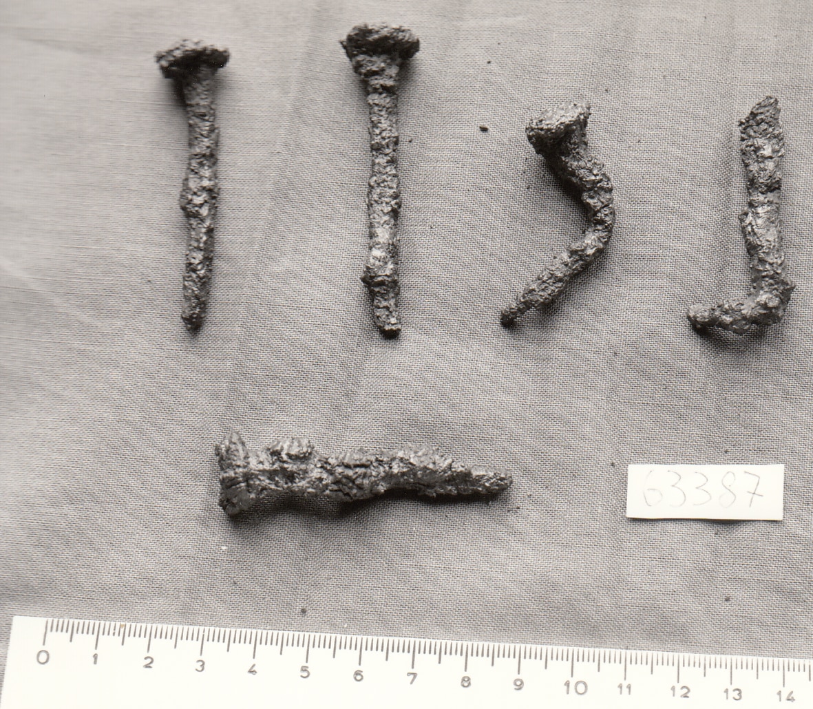 chiodi (XIII sec. d.C)